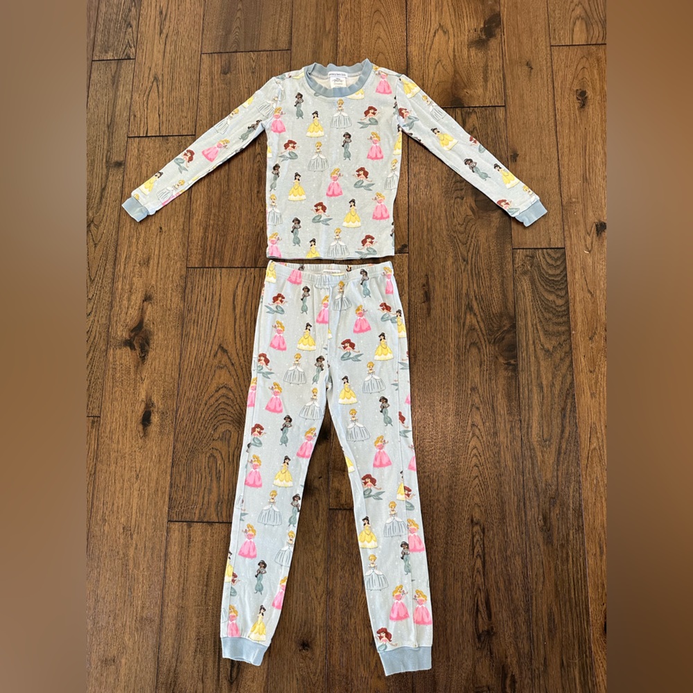 Pottery barn kids pajamas